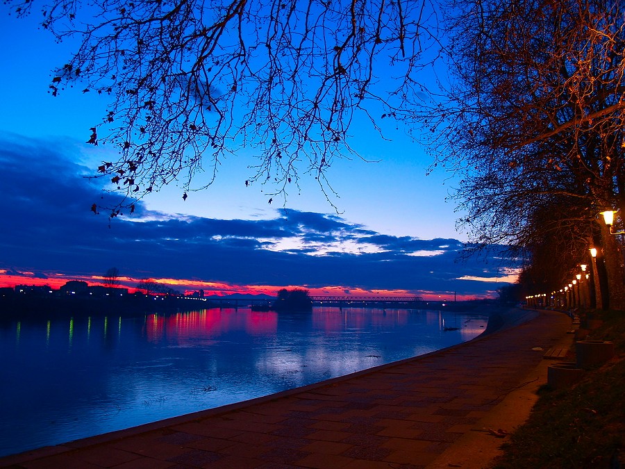 Kasna večer, Sava, most, Slavonski Brod