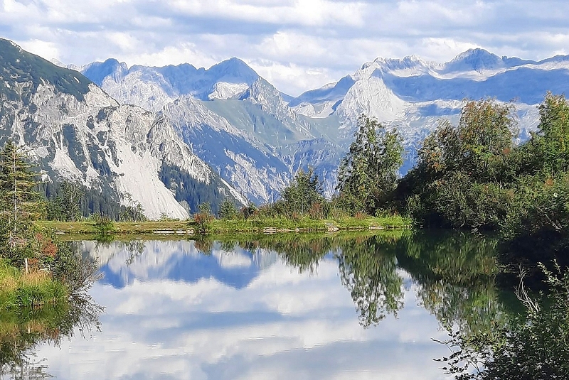 Our Amazing Planet (3)