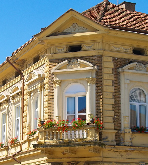 Trg Ivane Brlić-Mažuranić, Slavonski Brod